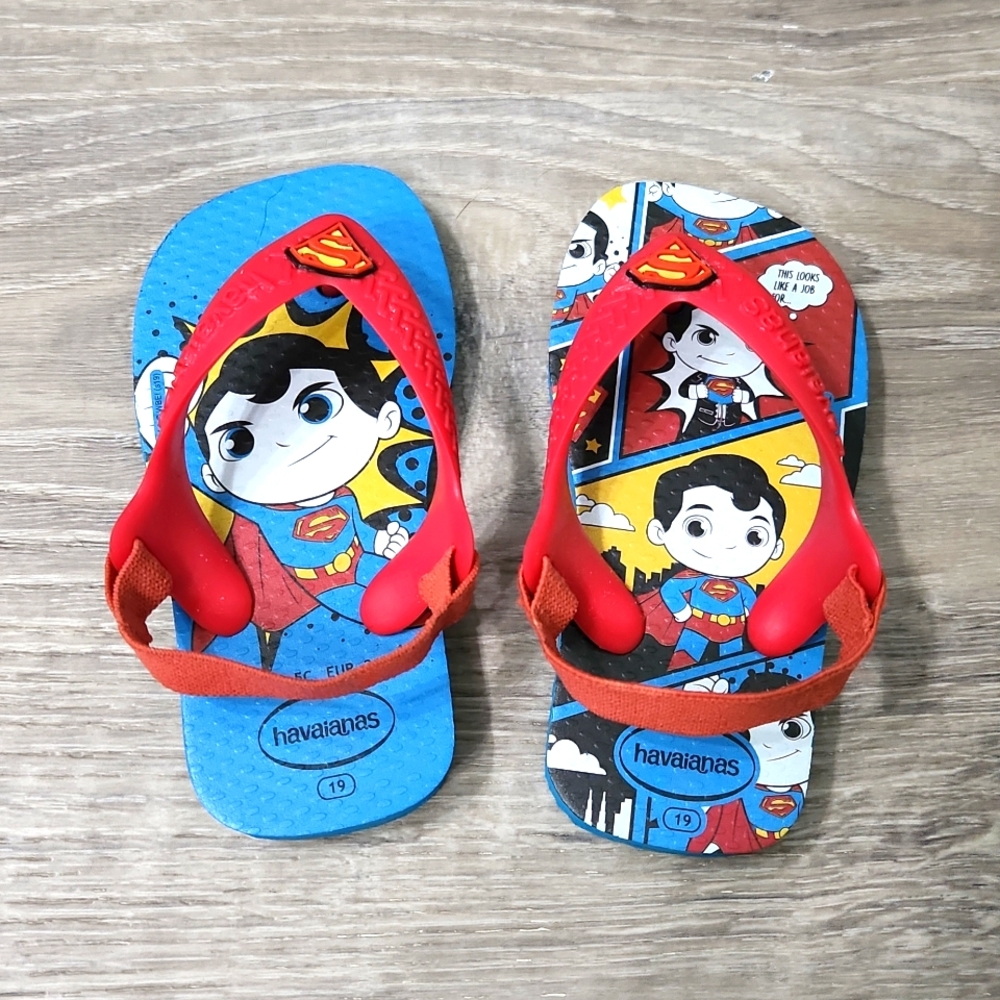 Superman Baby Havaianas size 5C